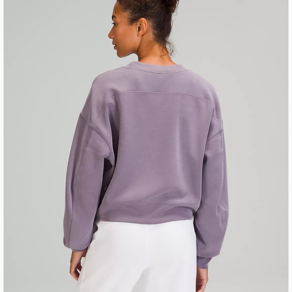 💜LULULEMON PERFECTLY OVERSIZED CROPPED CREW-12💜 - Picture 5 of 8